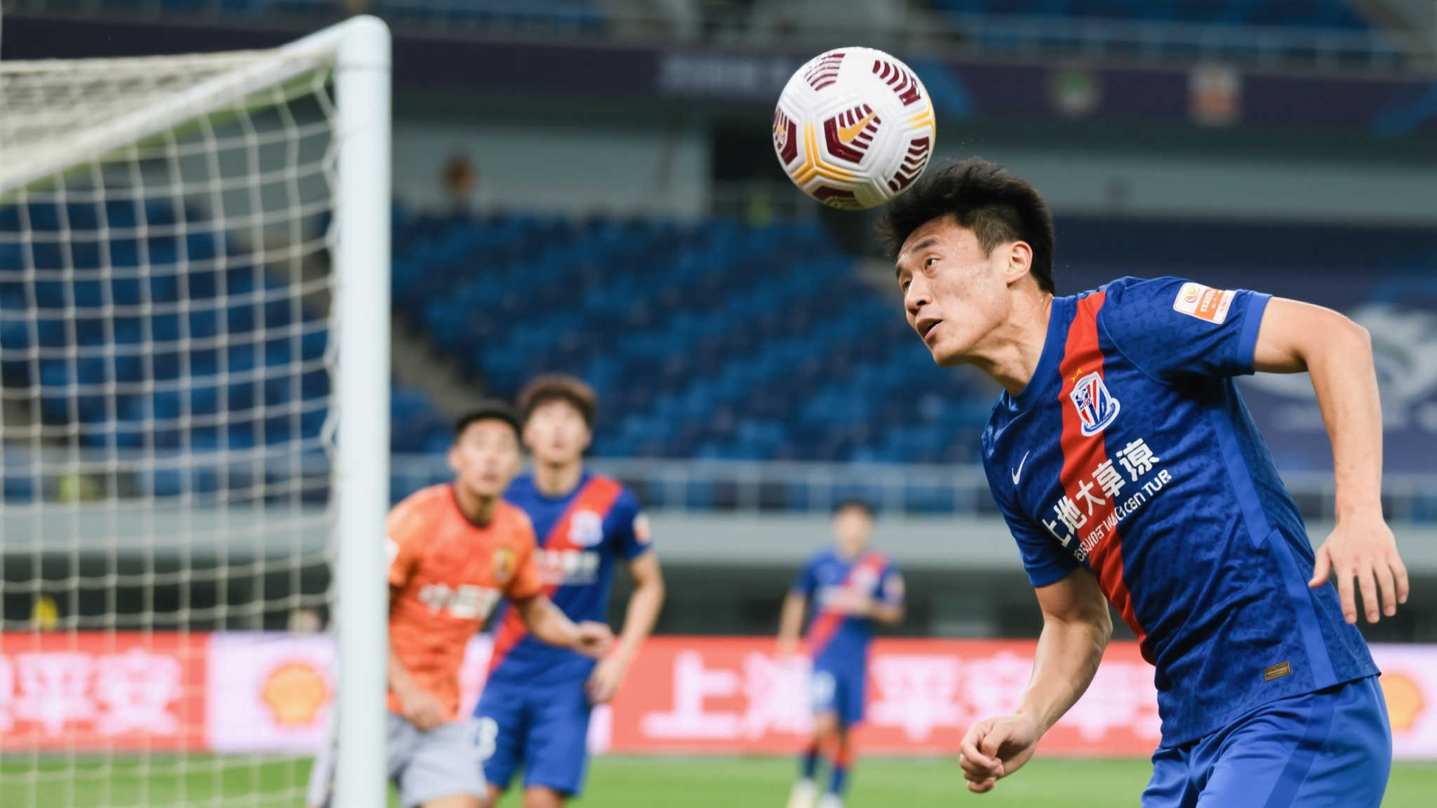 吴曦妙传助攻,路易斯劲射建功,申花2-1告捷 吴曦妙传助攻,路易斯劲射建功,申花2-1告捷